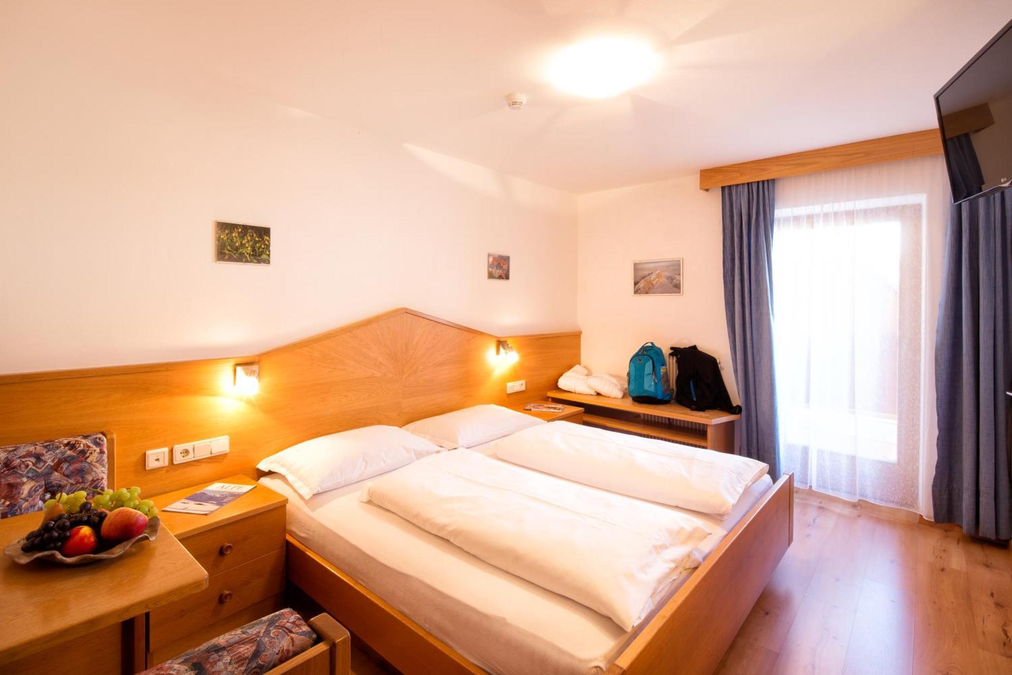 Hotel Gasthof Kircher Fie allo Sciliar Luaran gambar