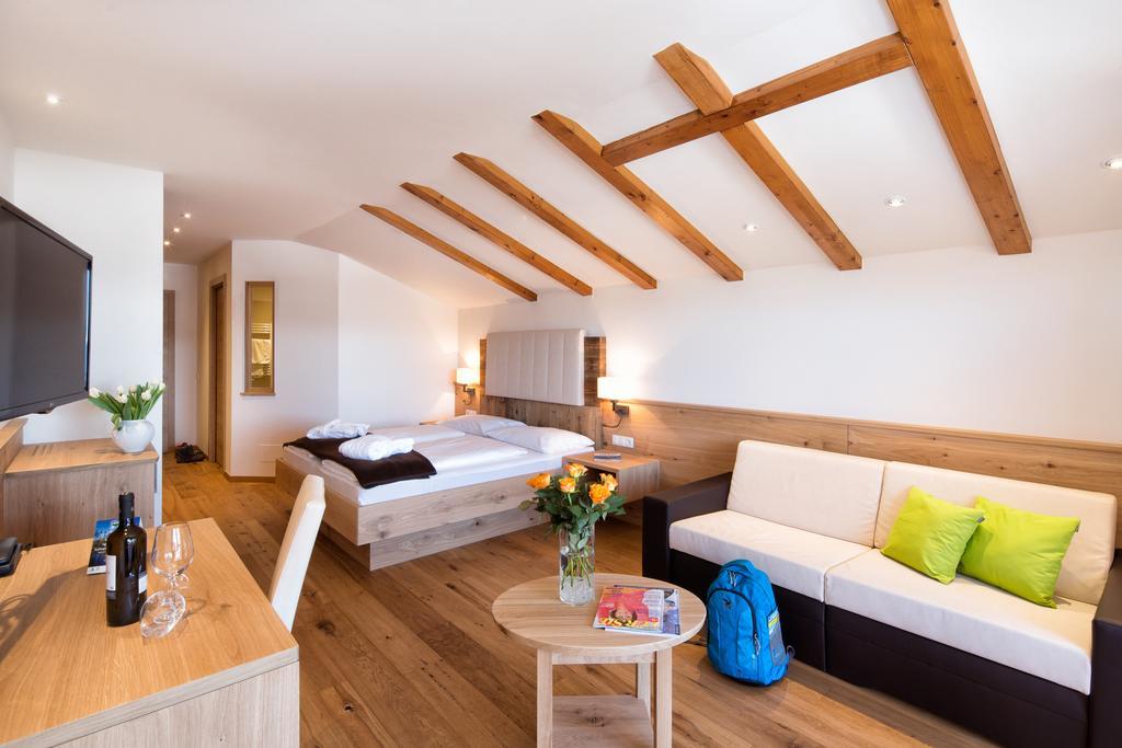 Hotel Gasthof Kircher Fie allo Sciliar Luaran gambar